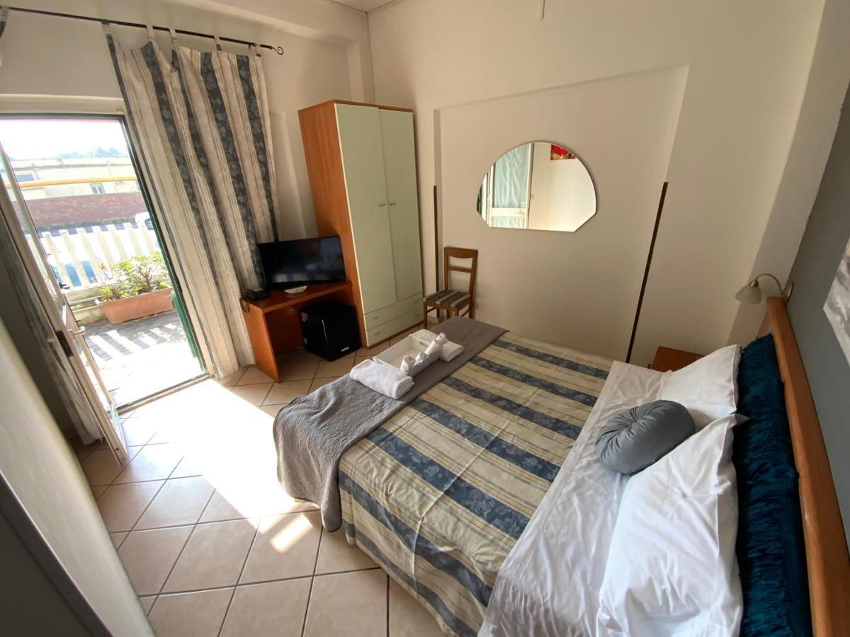 Albergo Villa Marina آنسيو المظهر الخارجي الصورة
