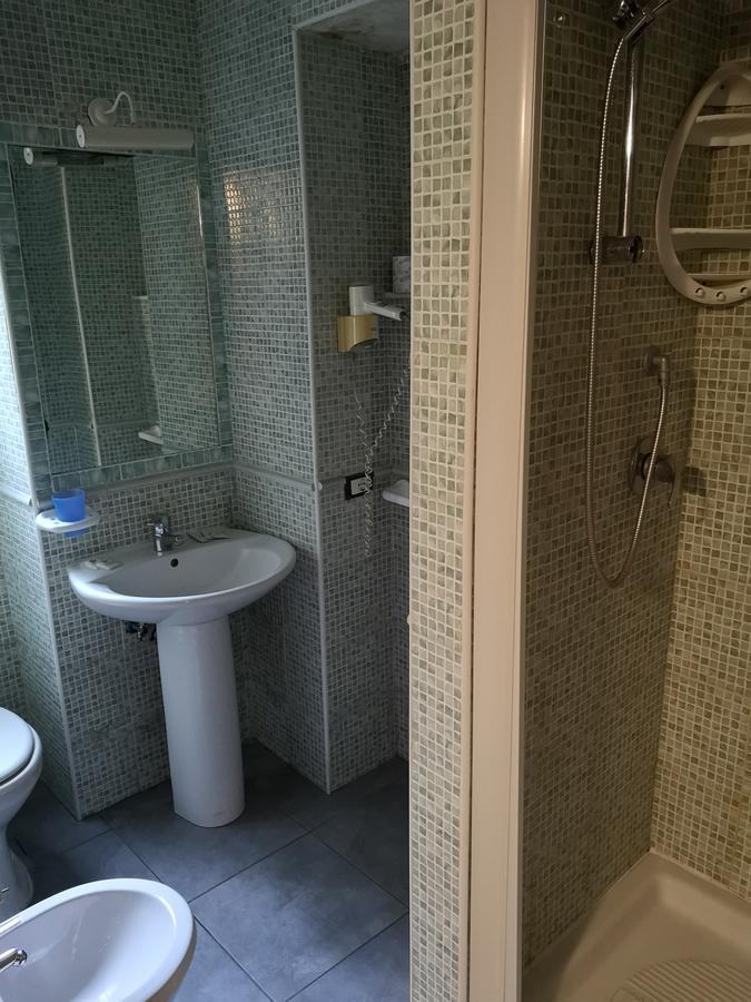 Albergo Villa Marina آنسيو المظهر الخارجي الصورة